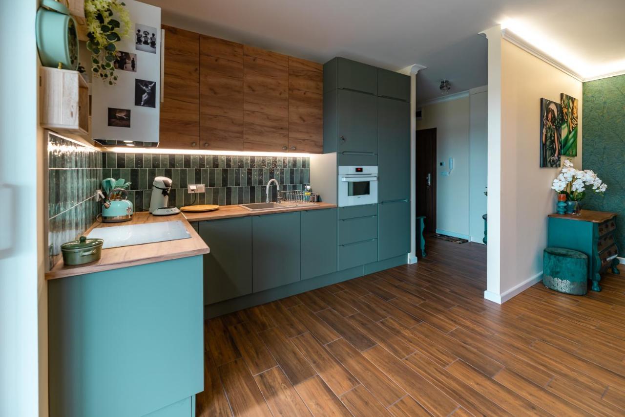 Zielony Apartament Pod Zaglami Zegrze Poludniowe Exterior photo